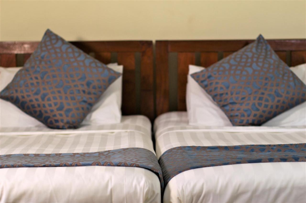Chamiachi Hotel & Apartments Bamburi Extérieur photo